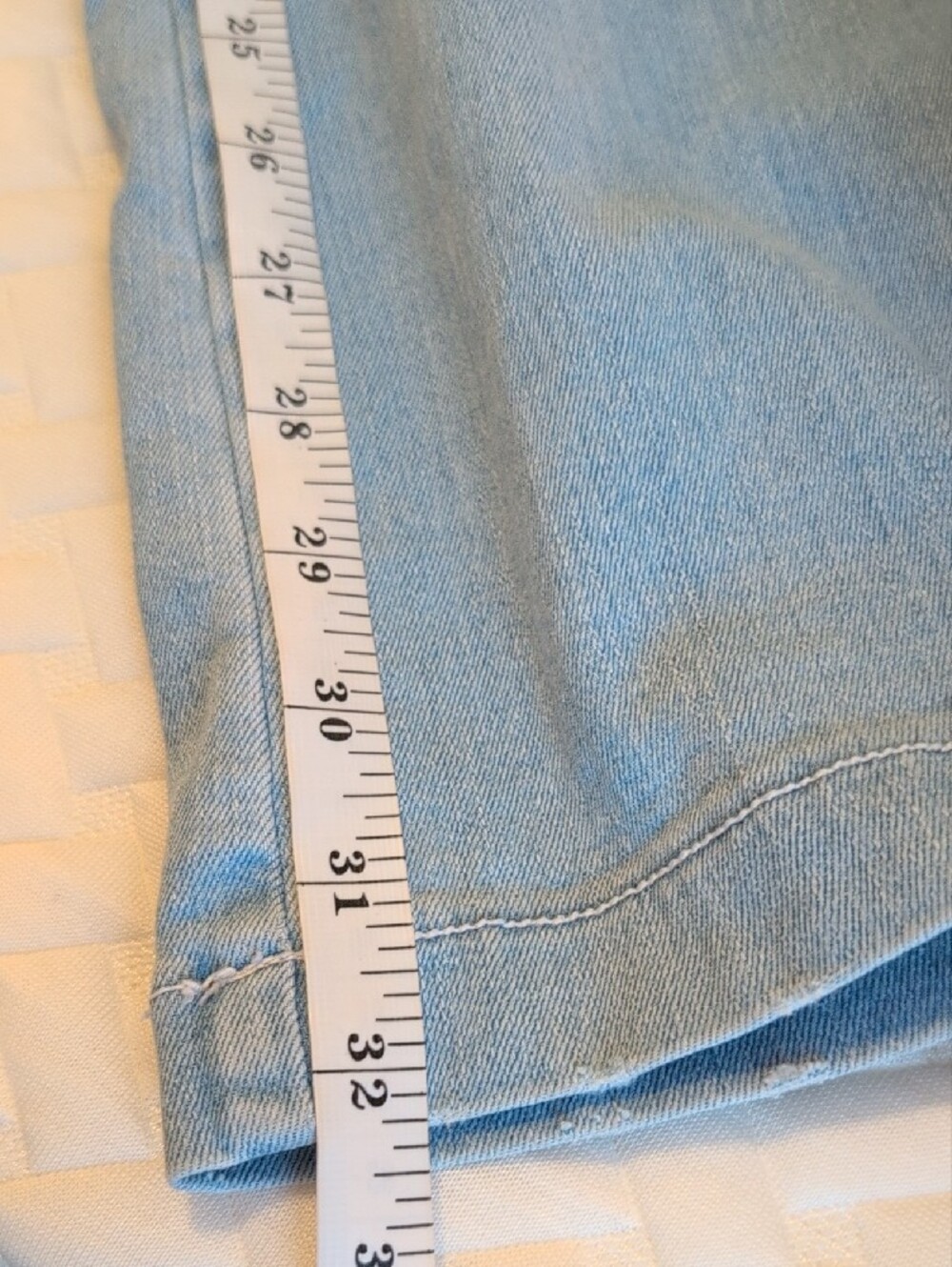 SPANX Flare Leg Jeans Light Blue Denim with Tummy Control Pull On Plus Size 3X - Picture 9 of 14